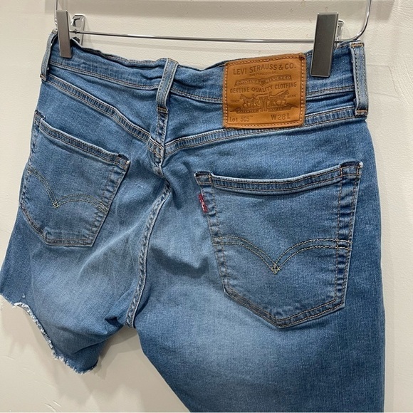 Levi’s Cutoff Denim High Waist Shorts Size 28 Light Wash - Picture 5 of 11